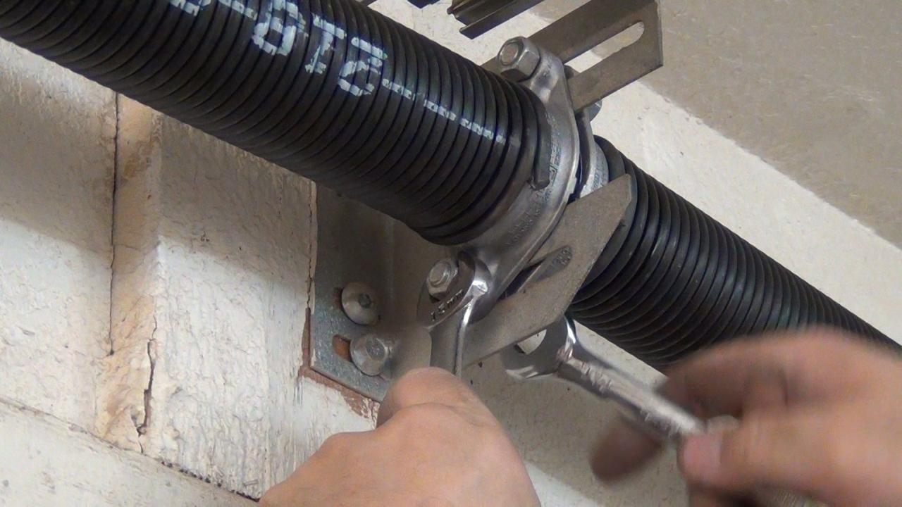 What is the Function of the Garage Door Torsion Springs and How to Repair it? - Li… | Garage
