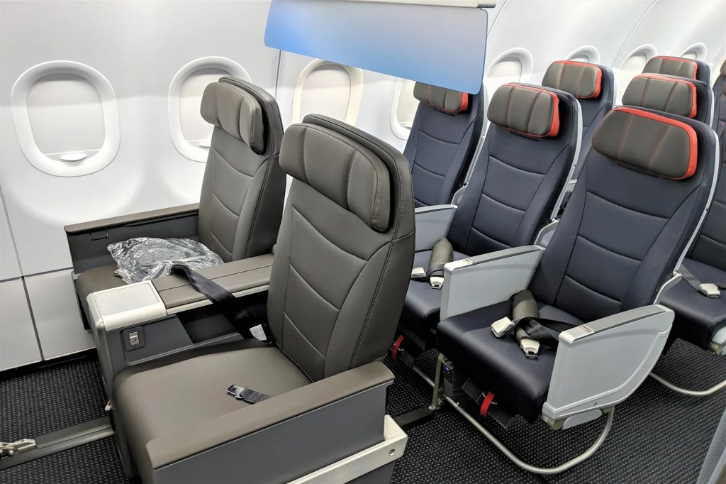Review: American Airlines A321neo First Class Orlando-Phoenix - The Points Guy