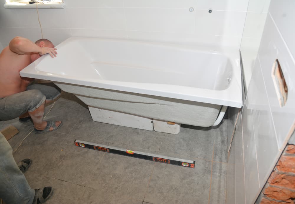 Do I Need Mortar Under Tub? (Everything To Know)