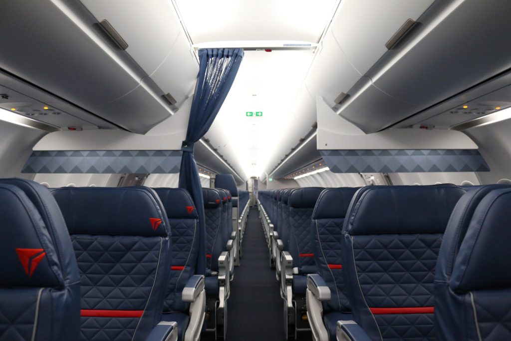 Delta Air Lines Fleet Airbus A321-200 Details and Pictures