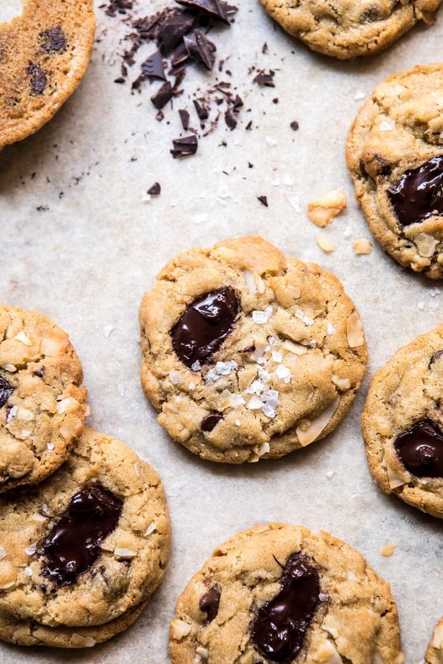 Browned Butter Coconut Chocolate Chip Cookies. | Half Baked Harvest | Bloglovin’ Coconut