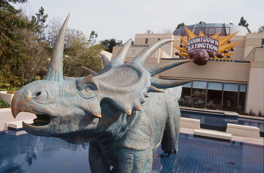 Disney Days of Past: Celebrating DINOSAUR at Disney’s Animal Kingdom | Disney Parks Blog