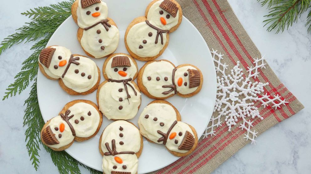 25 Days of Cookies: Half Baked Harvest's eggnog frosted chai snickerdoodle snowmen - Good