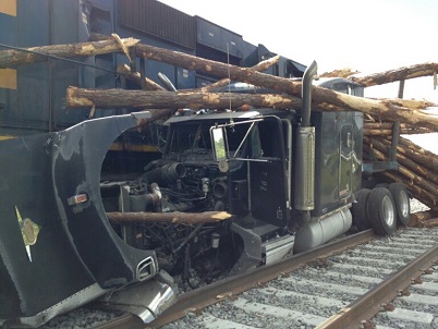 One Injured As Train Hits Truck Near Plant City | Newstalk Florida - N